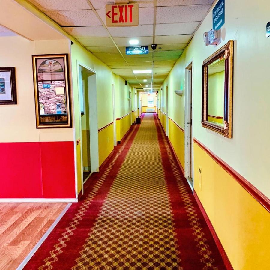 Holiday Lodge - Greensboro/Lake Oconee Экстерьер фото